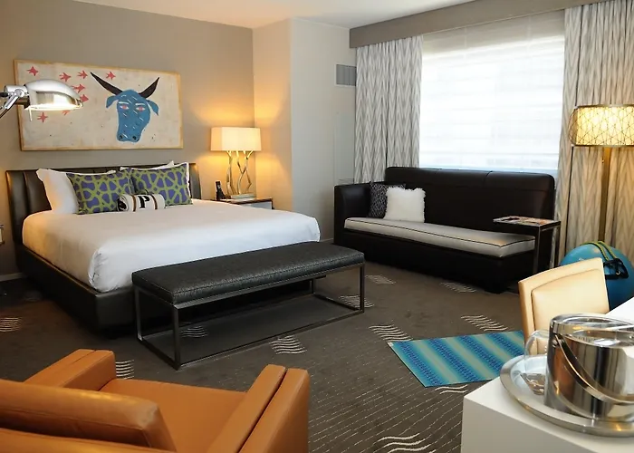 Kimpton Hotel Palomar Phoenix Cityscape By Ihg